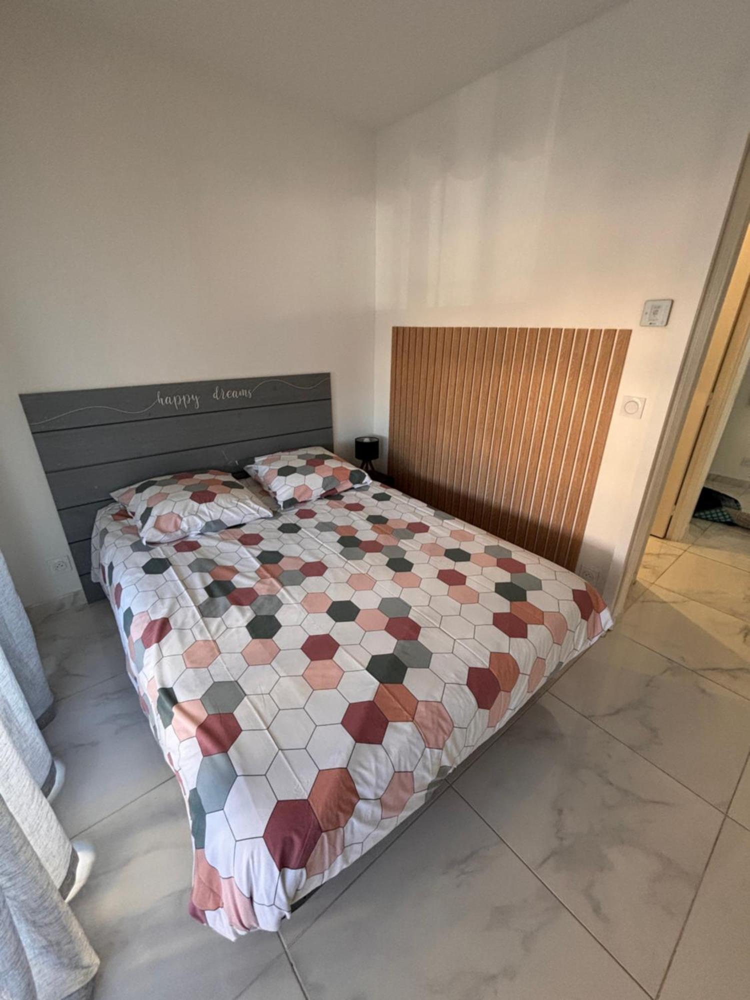 Front De Mer,Plage, Piscine, Parking Cagnes-sur-Mer Eksteriør billede